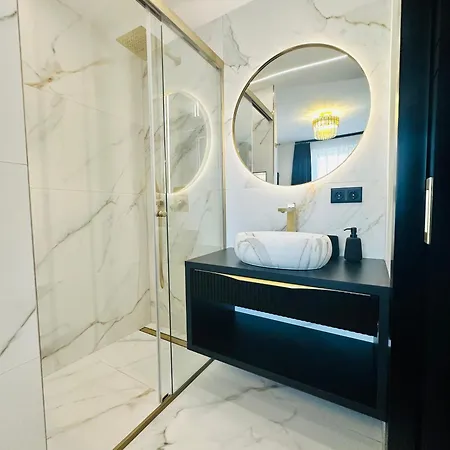 Onyx Privat Szaunaval Apartament Keszthely